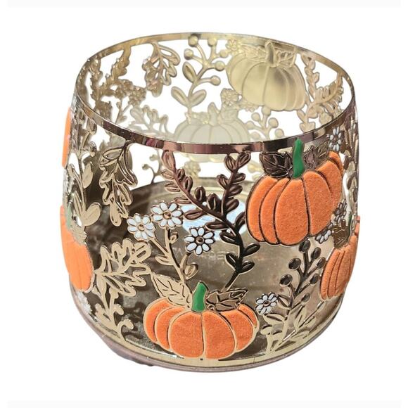 Bath and Body Works Velvet Pumpkins 3 Wick Candle Holder - Picture 2 of 3